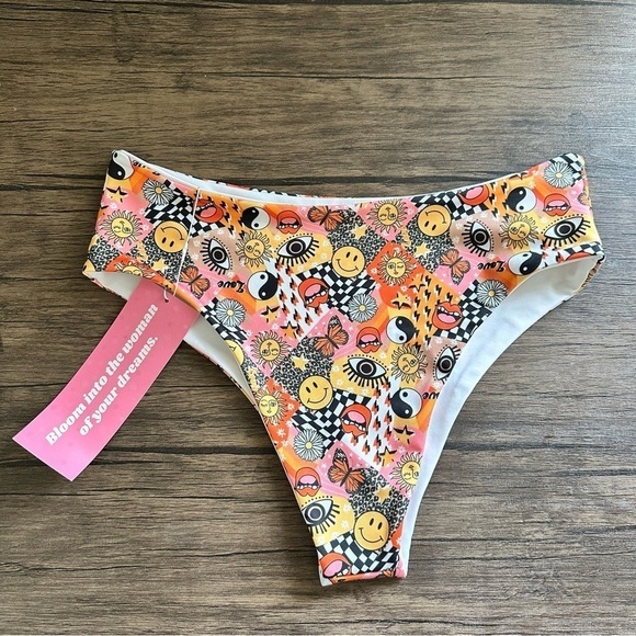 Charlie's Angel Bottom - Picture 3 of 6